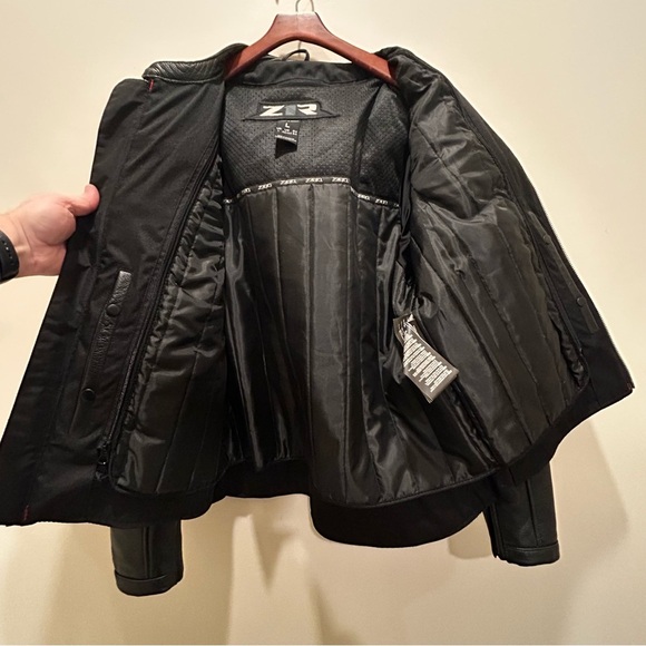 Z1R Bastion Black Leather Jacket Removable Lining Conceal/Carry Pockets - EUC+ - Picture 3 of 15